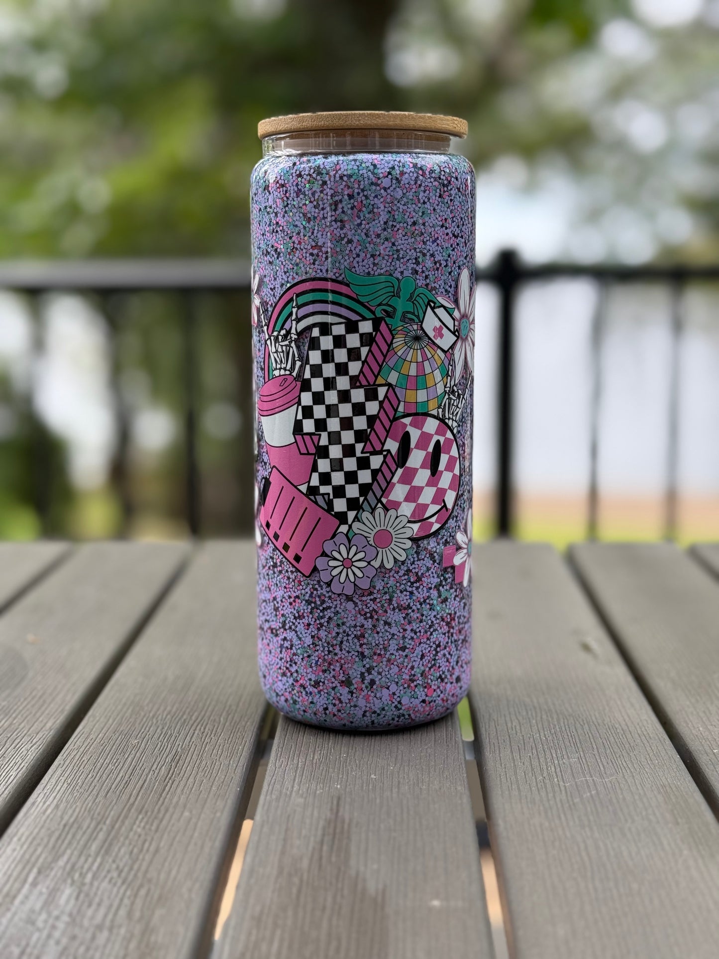 Glitter - Suspended Flow